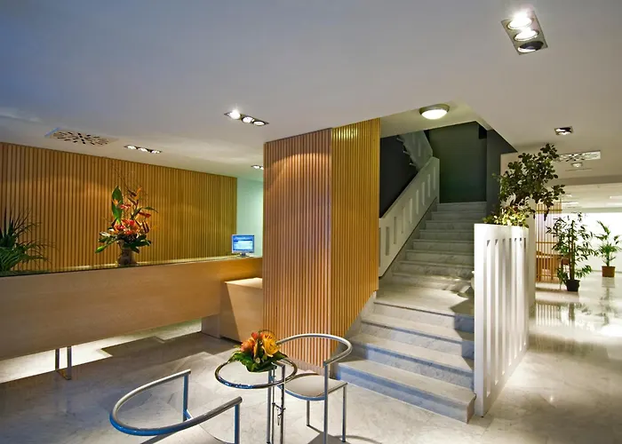 Nautico Hotel 2*