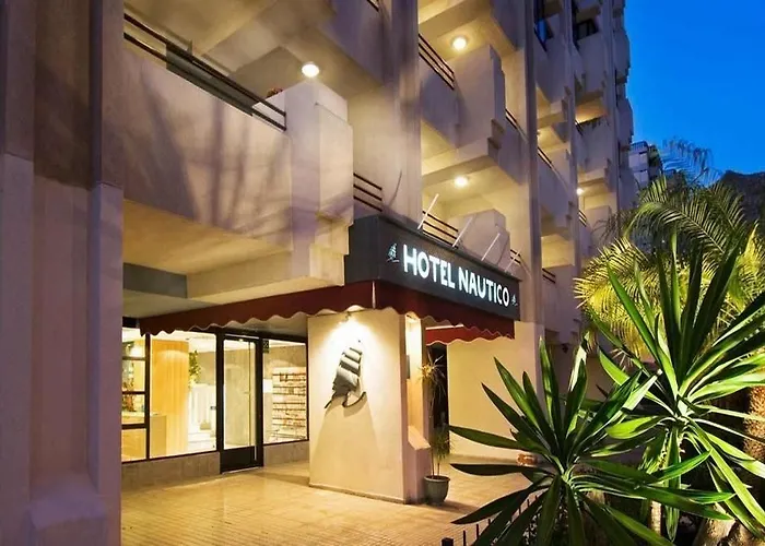 ナウティコ 2* サンタクルスデテネリフェ