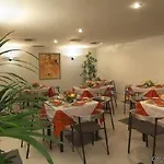Nautico Hotell 2*